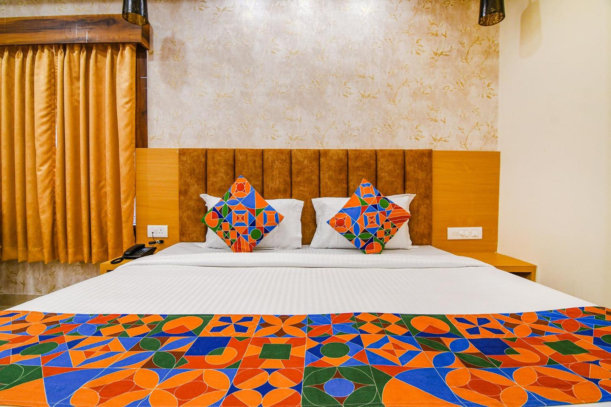 Fabhotel Sonali Golden Palace - Nr Bhubaneswar Railway Station Екстериор снимка