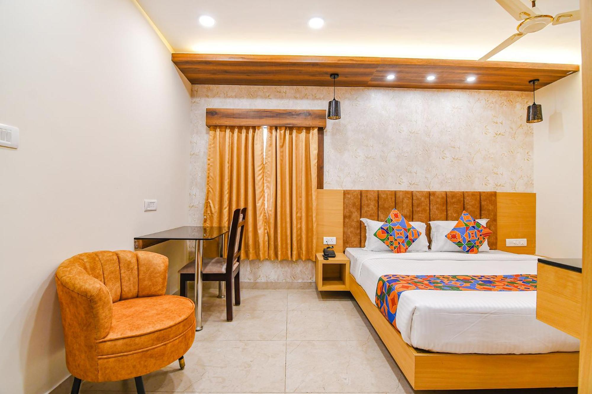 Fabhotel Sonali Golden Palace - Nr Bhubaneswar Railway Station Екстериор снимка